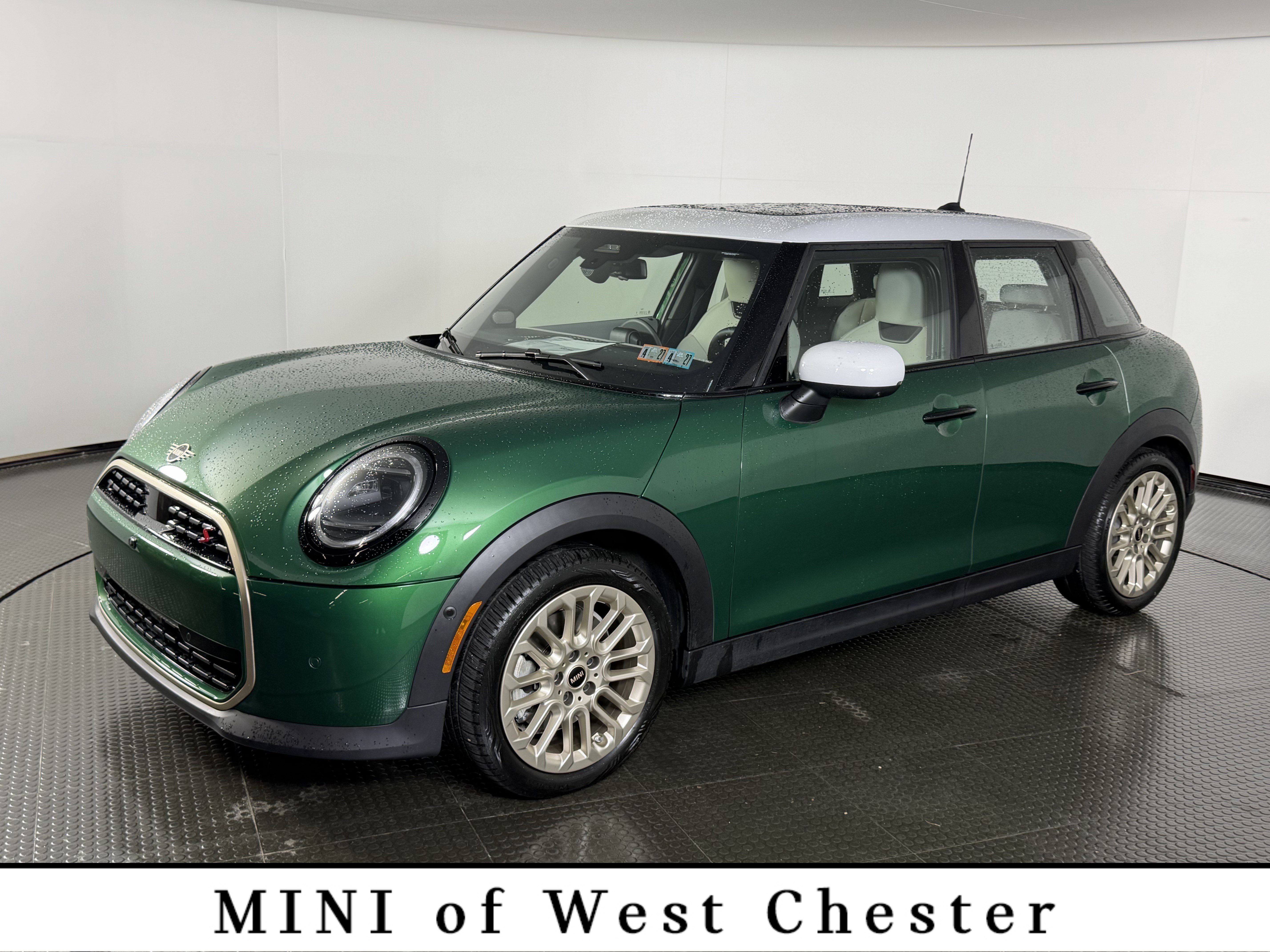 2025 MINI Hardtop Cooper S's photo
