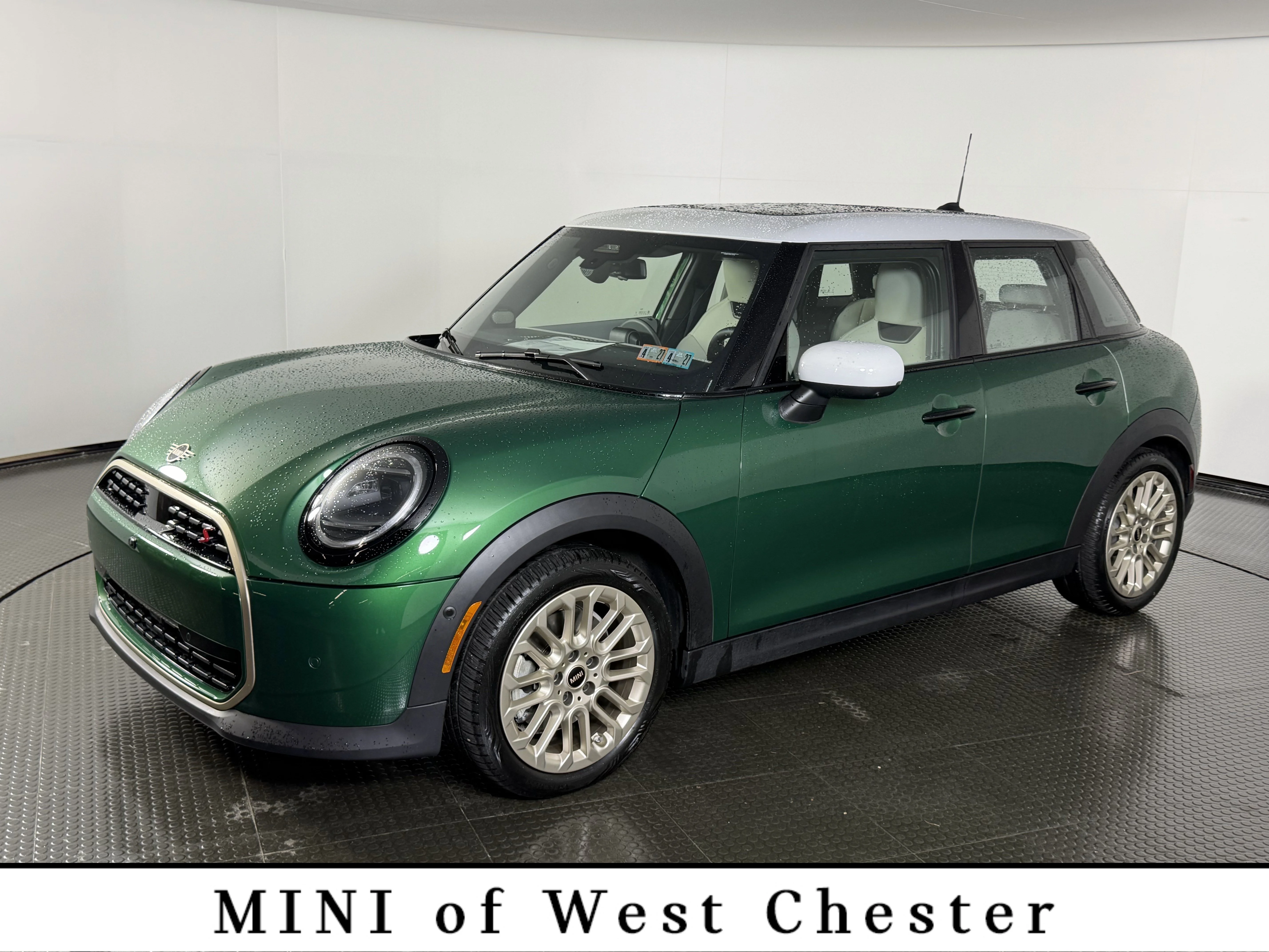 2025 MINI Hardtop Cooper S's photo
