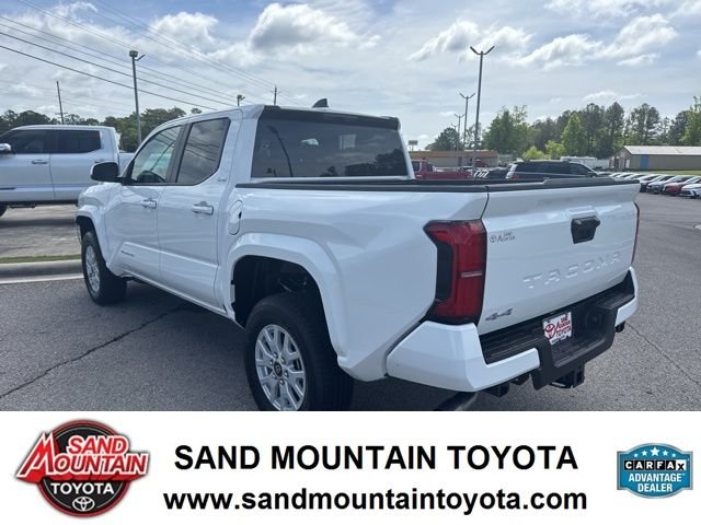 Used 2026 White Toyota SR5 image 5