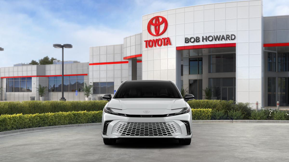 New 2026 Wind Chill Pearl with Midnight Black Metallic roof Toyota XSE image 17