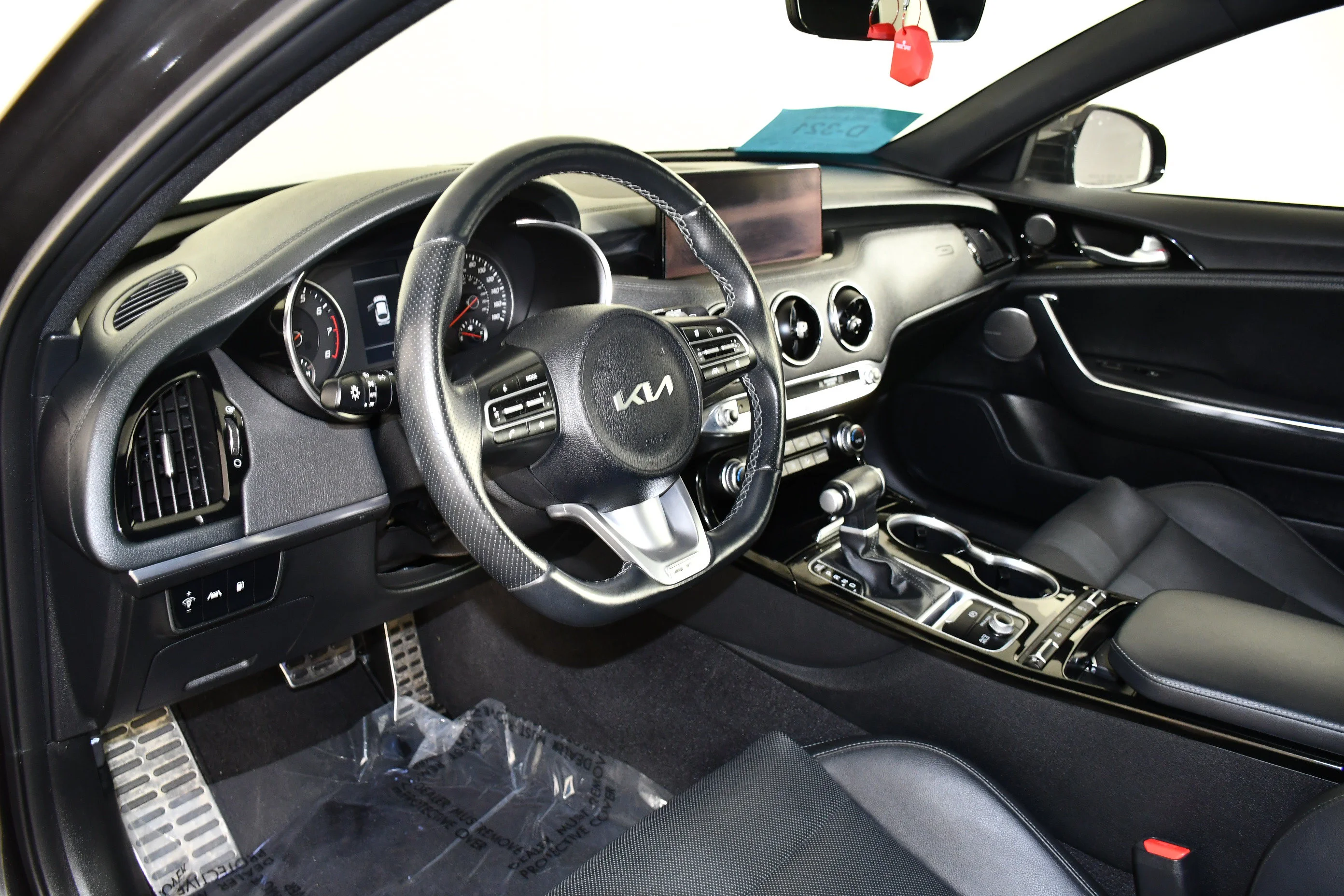 Used 2023 Panthera Metal Kia GT-Line image 37