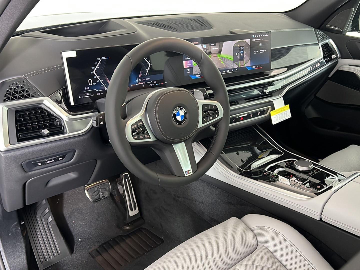 New 2026 Carbon Black Metallic BMW xDrive40i image 20
