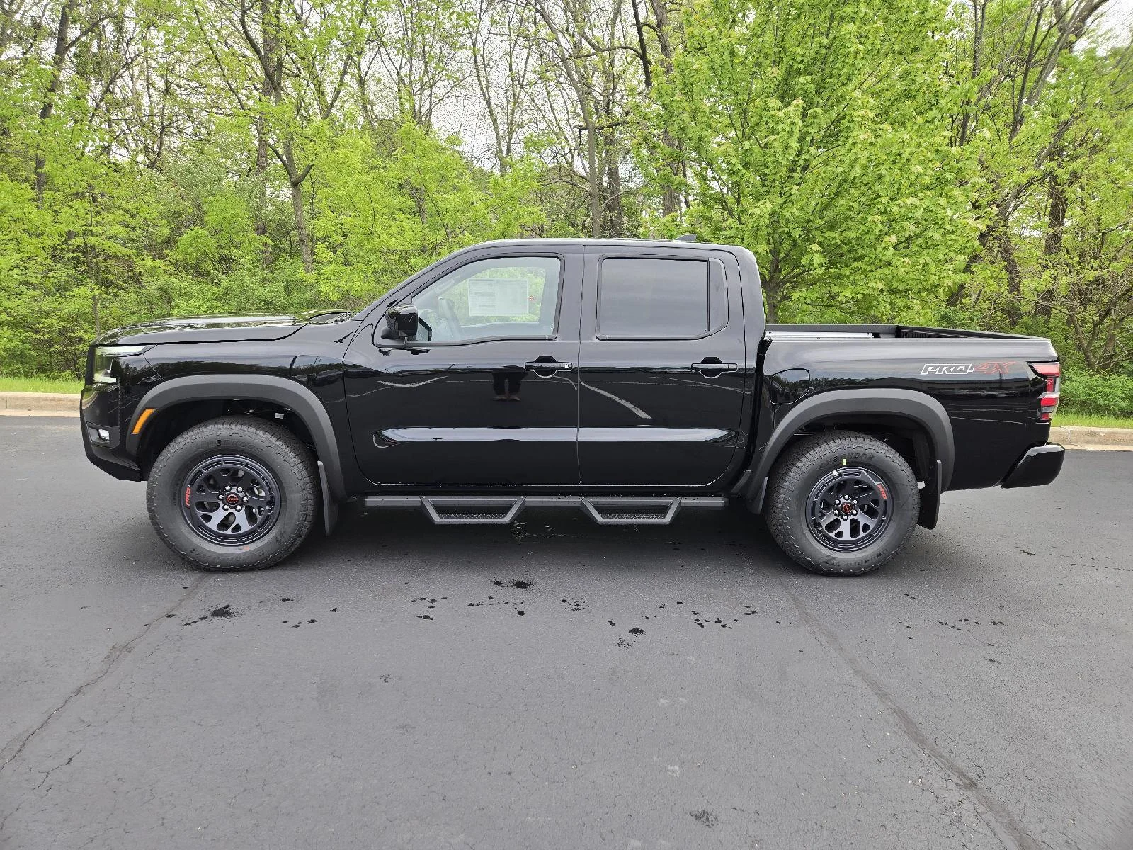 New 2026 Super Black Nissan PRO-4X image 5