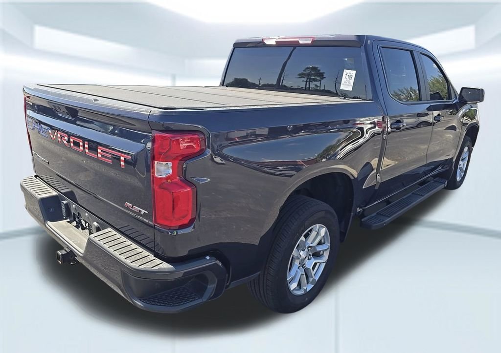 Used 2024 Ash Chevrolet RST image 2