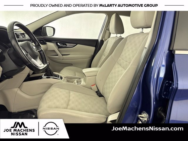 Used 2022 Blue Nissan SV image 28