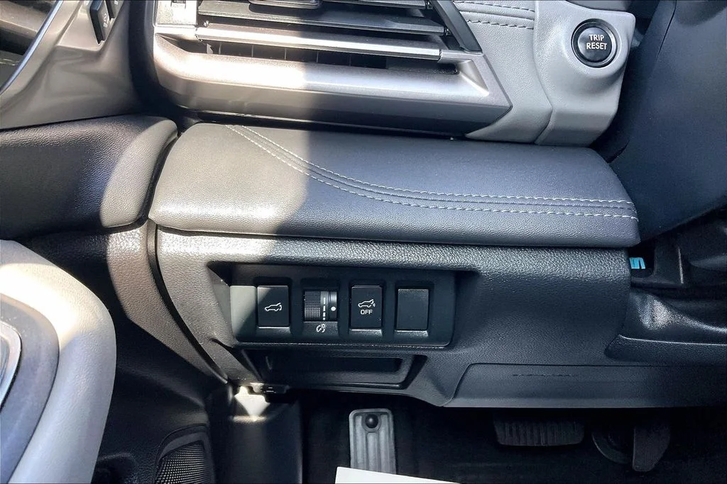 Used 2023 Gray Subaru Limited image 35