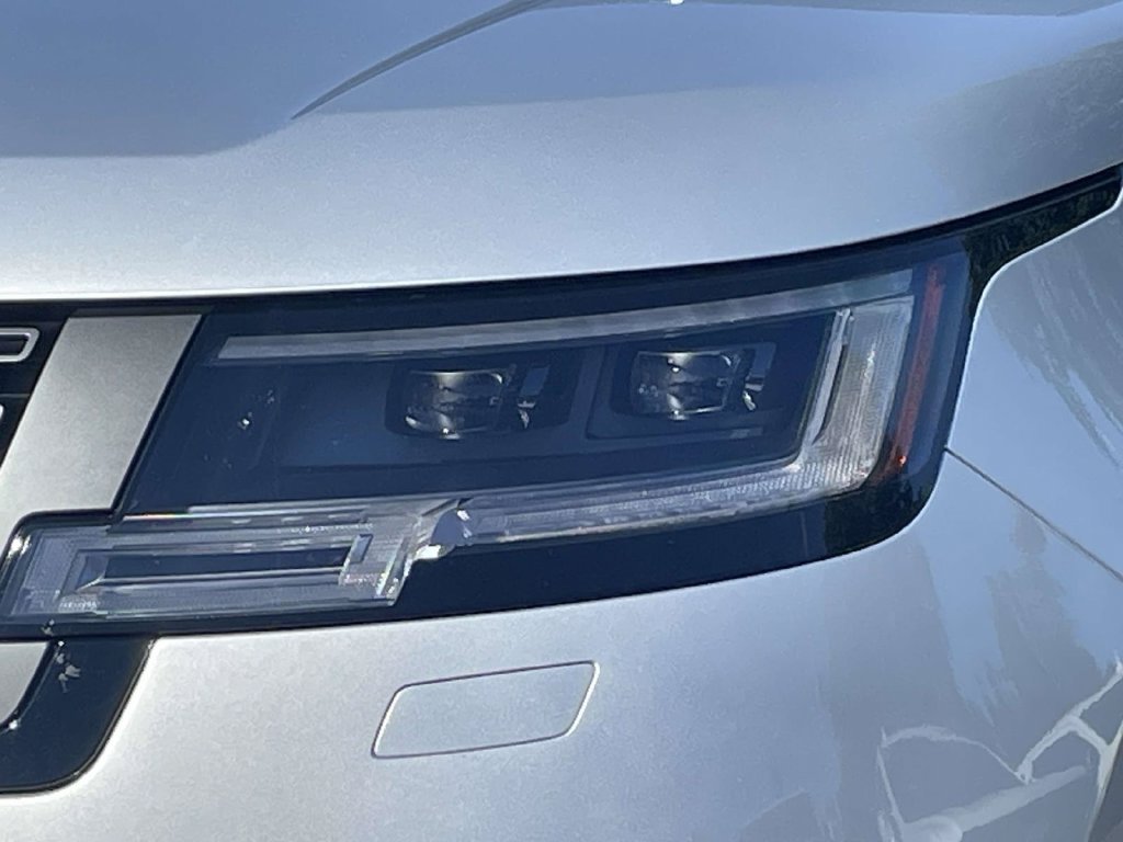 2025 Land Rover Range Rover SE - Photo 7