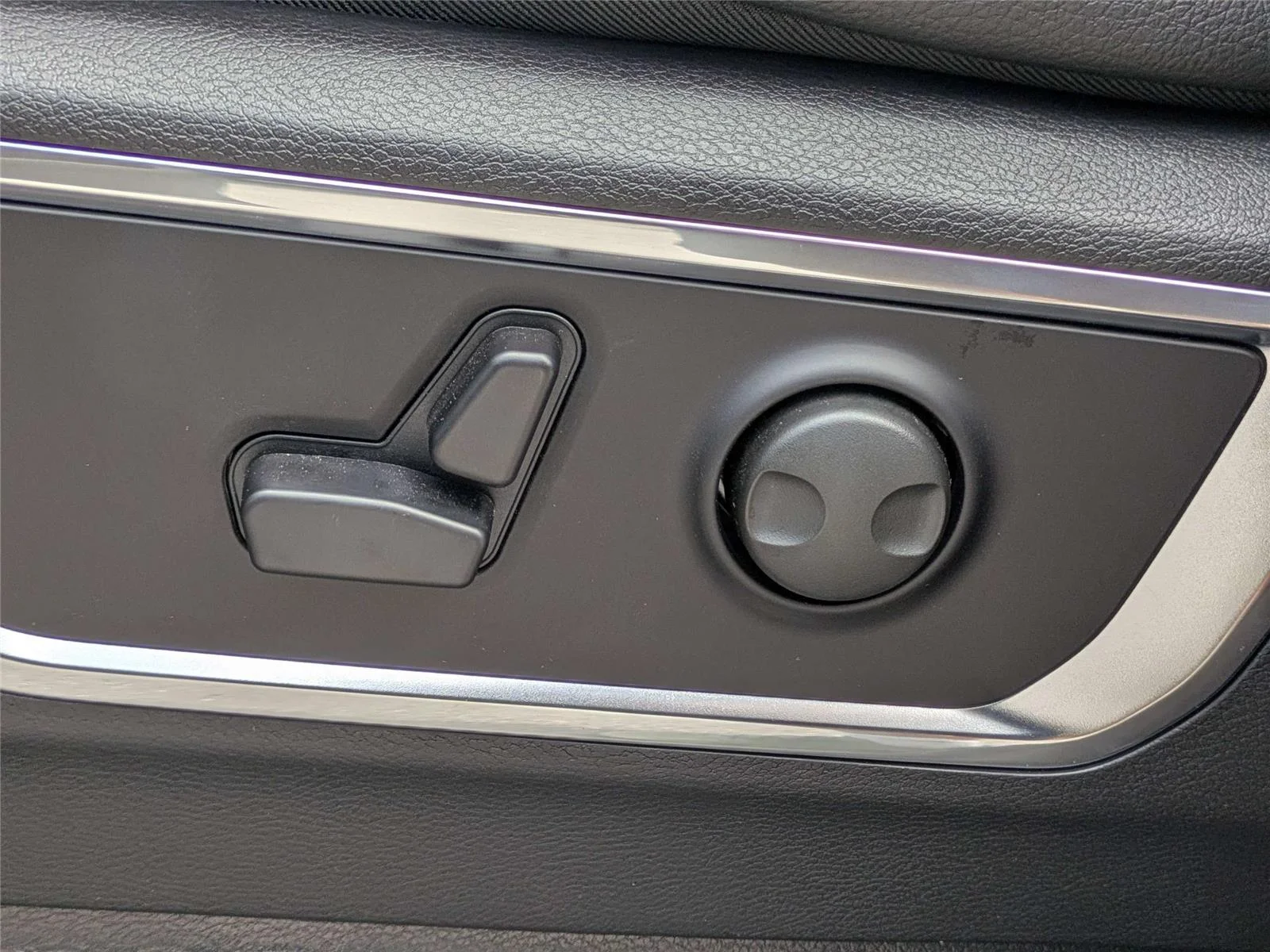 New 2026 Forged Blue Metallic Ram Laramie image 20