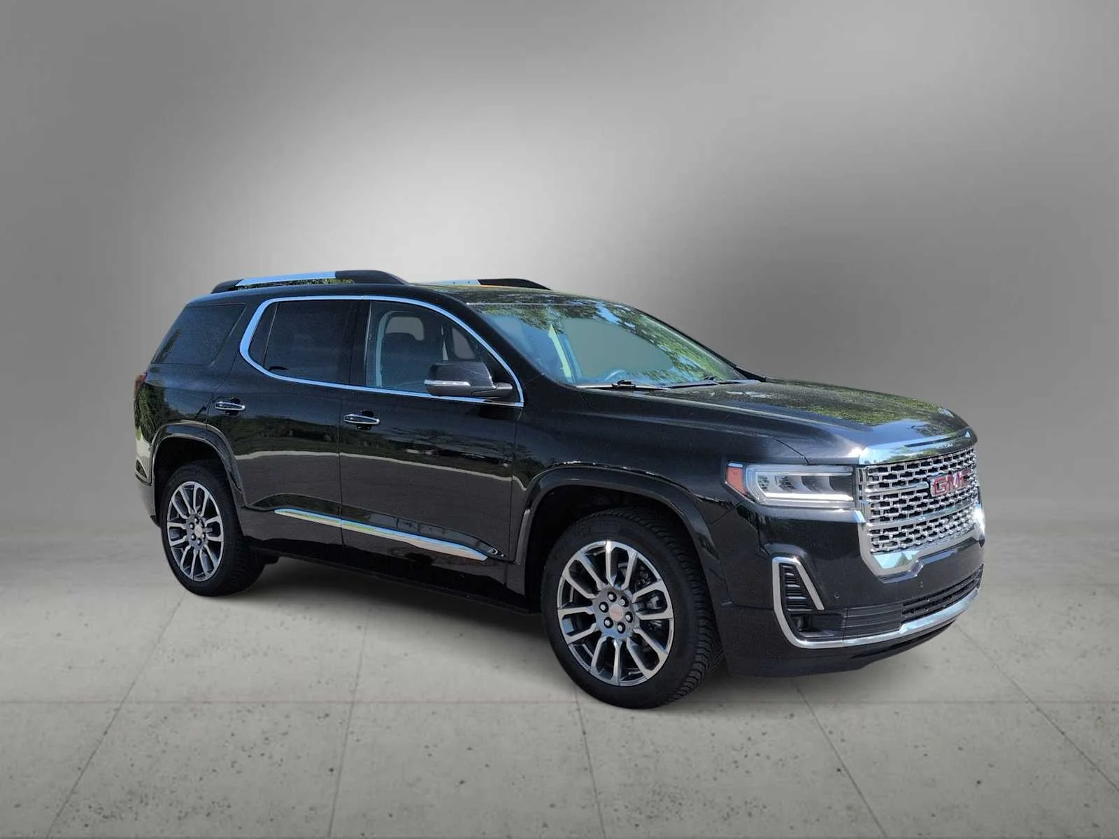 Used 2021 Ebony Twilight Metallic GMC Denali image 2