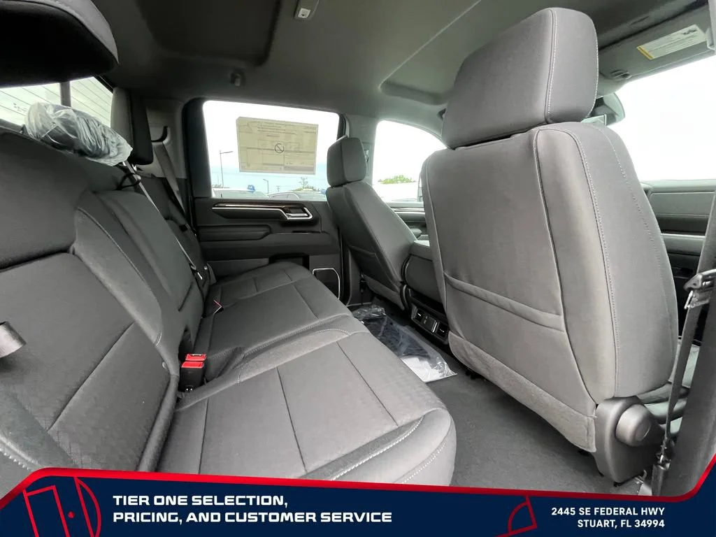New 2026 Summit White GMC SLE image 18