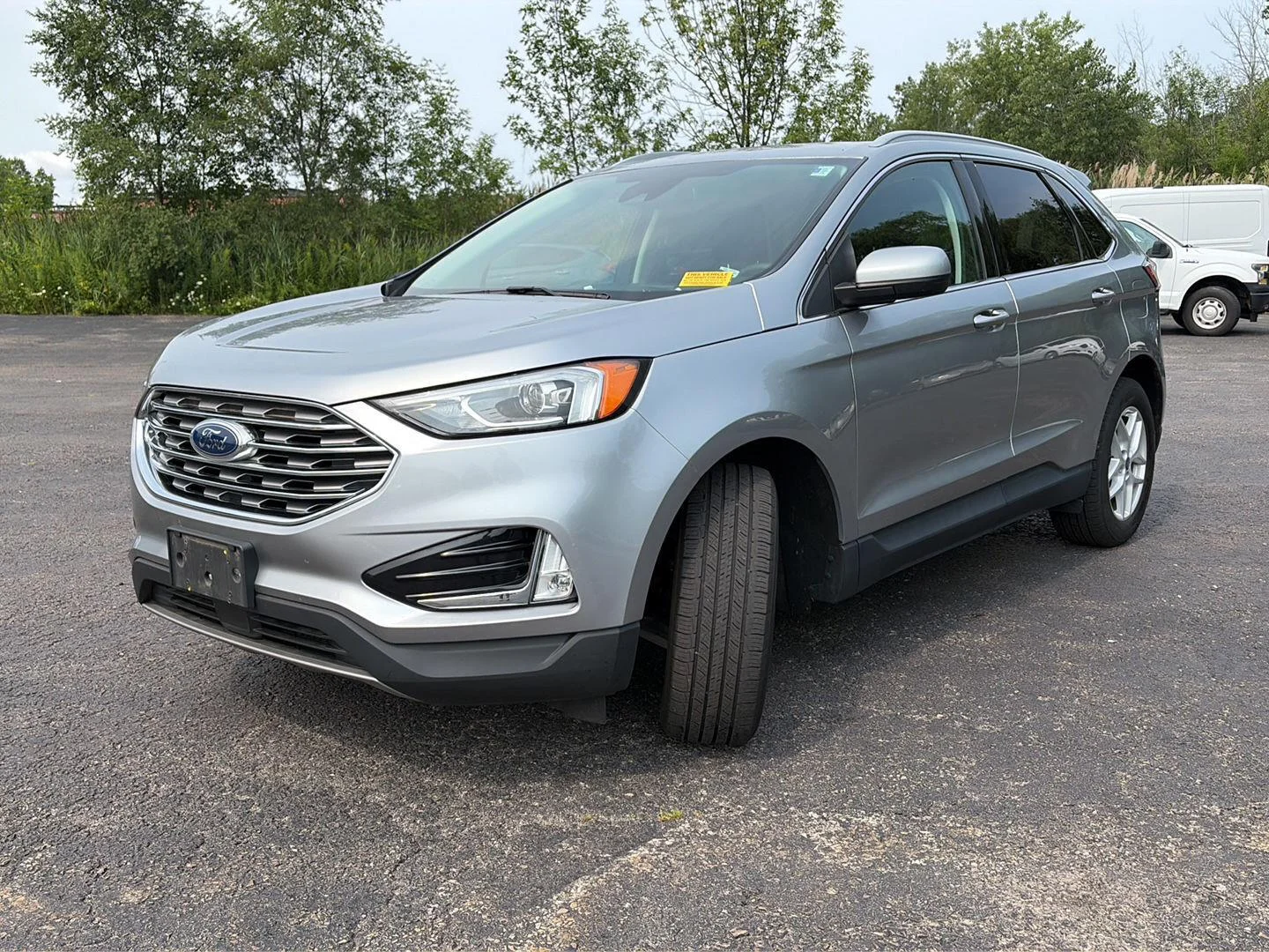 Used 2021 Iconic Silver Ford SEL image 2