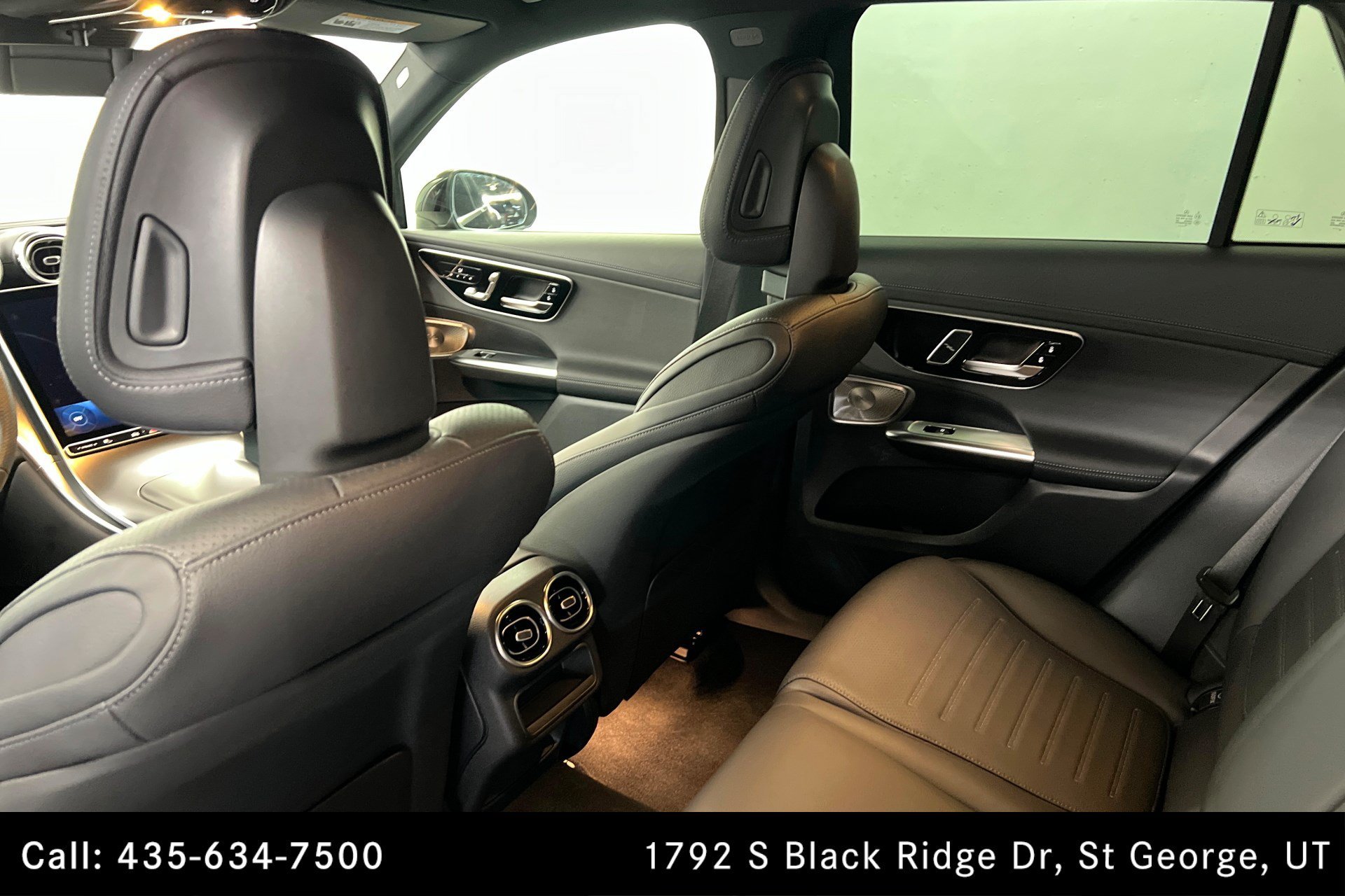 Certified Used 2026 Black Mercedes-Benz GLC 300 image 20