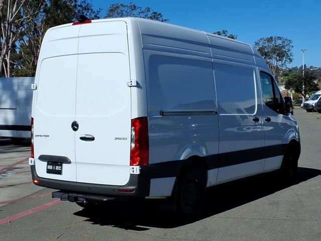 New 2026 Arctic White Mercedes-Benz Cargo 144 WB image 3