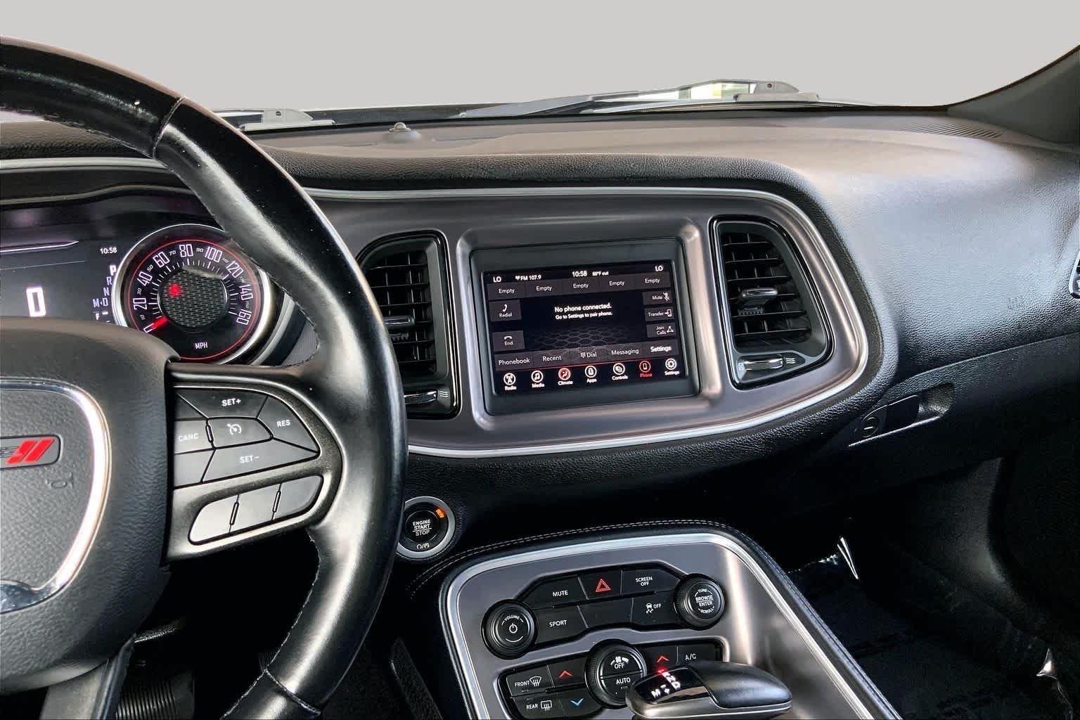Pre-Owned 2021 Dodge Challenger SXT