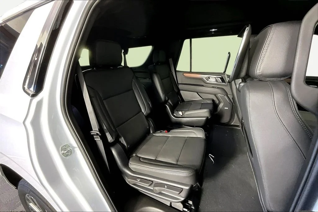 New 2026 Glacier White Tricoat GMC Denali image 10