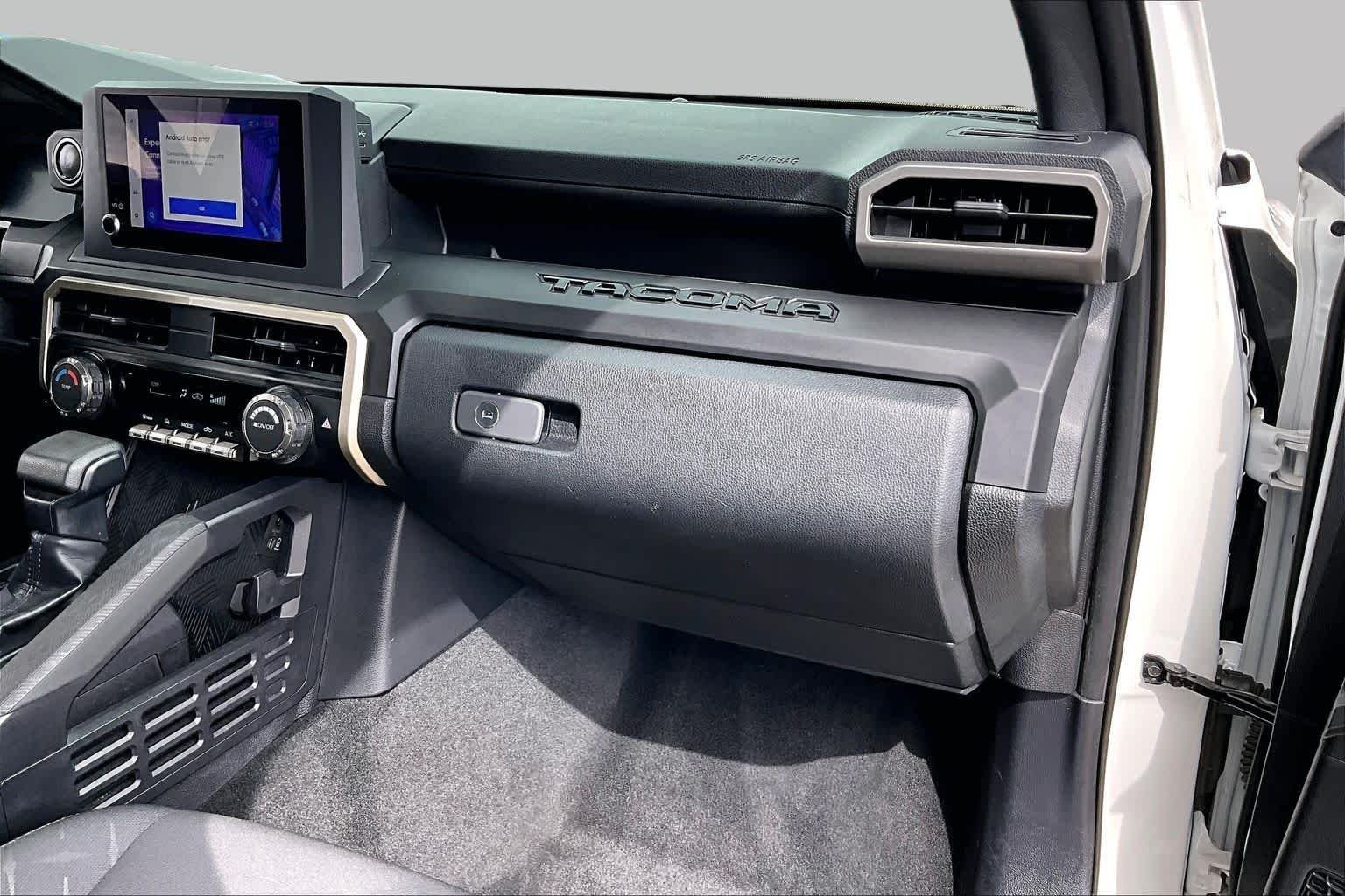 Used 2025 Ice Cap Toyota SR image 18
