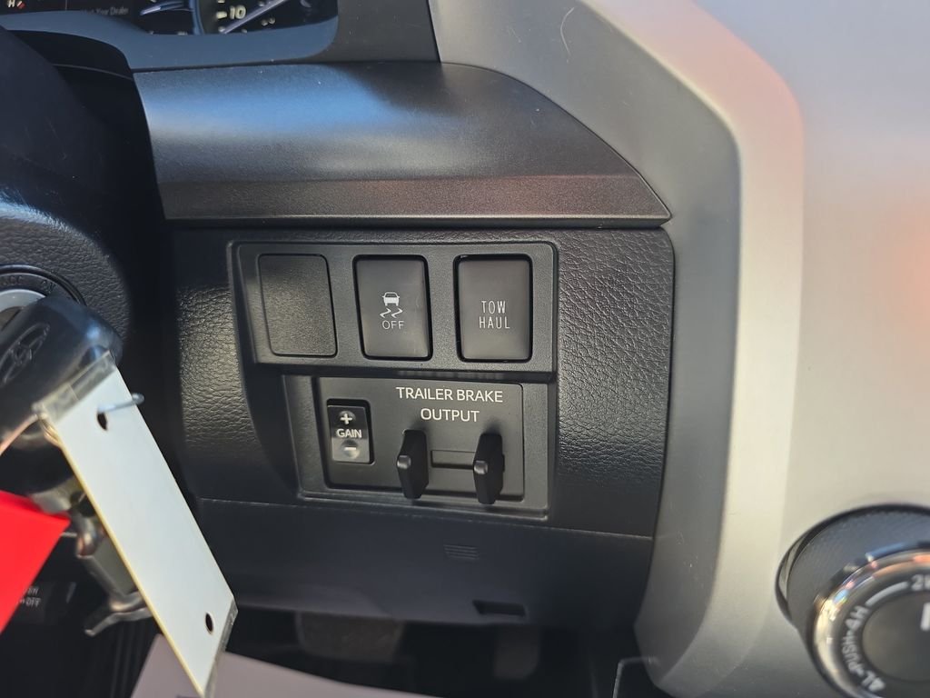 2019 Toyota Tundra SR5 - Photo 22
