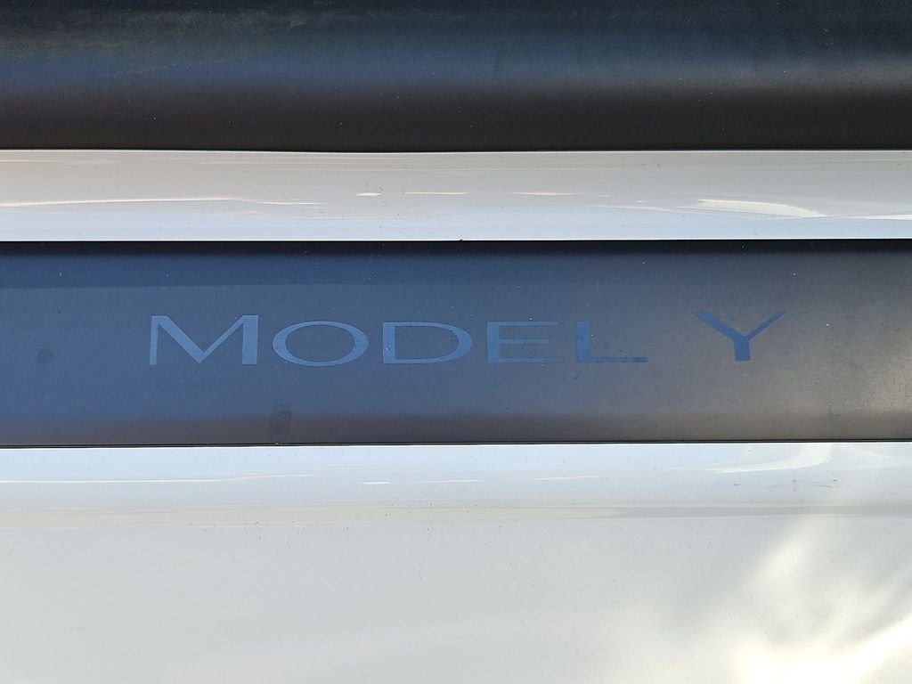Used 2026 Pearl White Multi-Coat Tesla Premium image 26