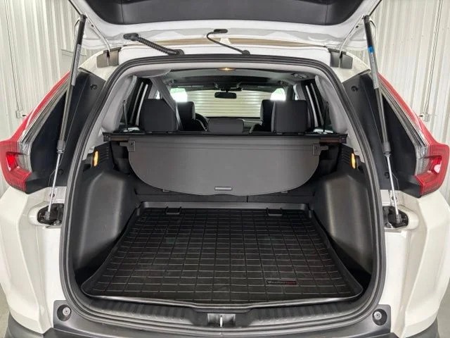 Used 2022 White Honda EX image 13