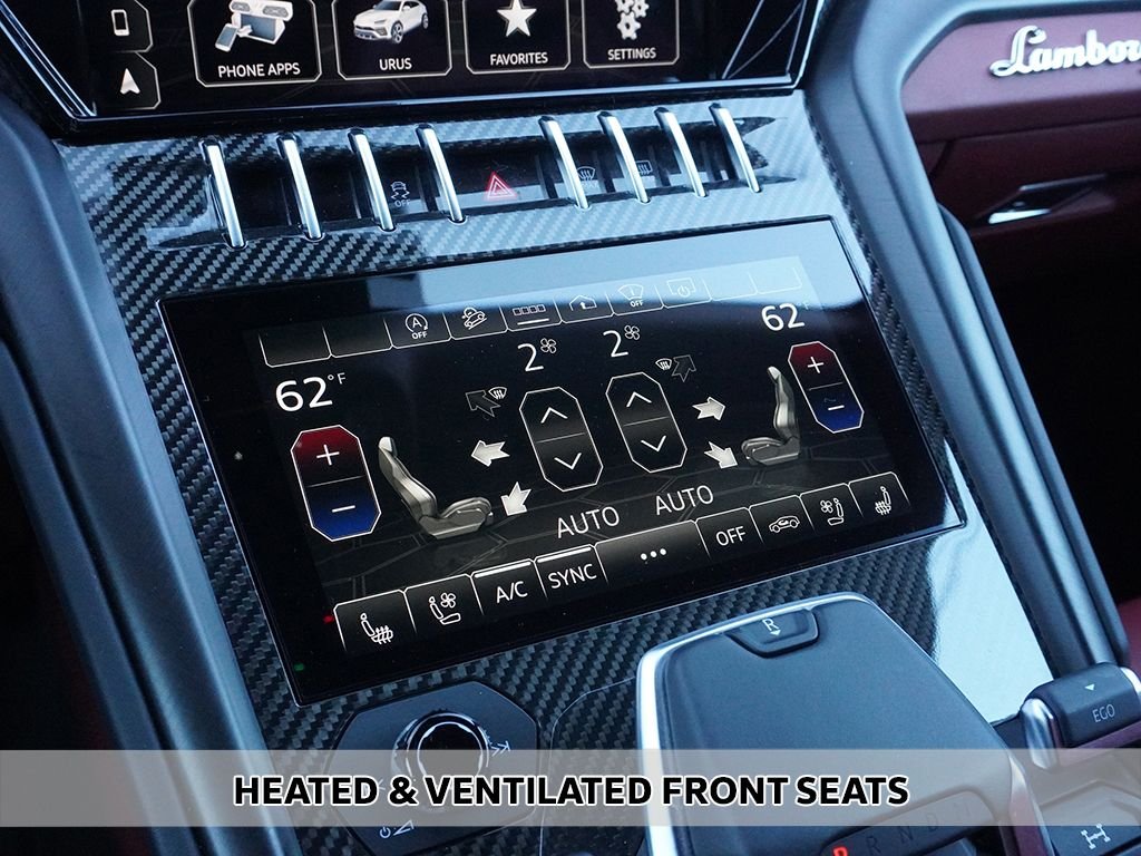 Used 2022 Black Lamborghini Base image 10