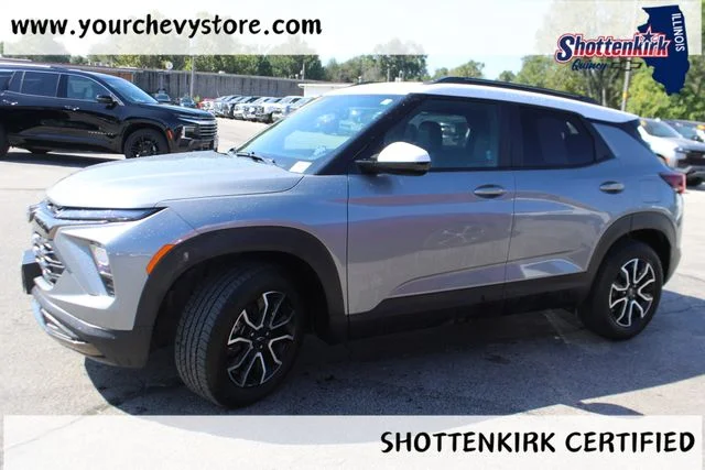 Used 2025 Gray Chevrolet ACTIV image 2