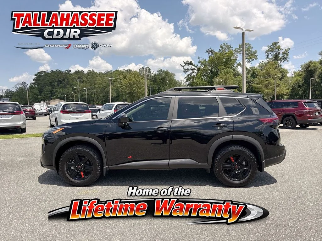 Used 2025 Super Black Nissan Rock Creek image 8