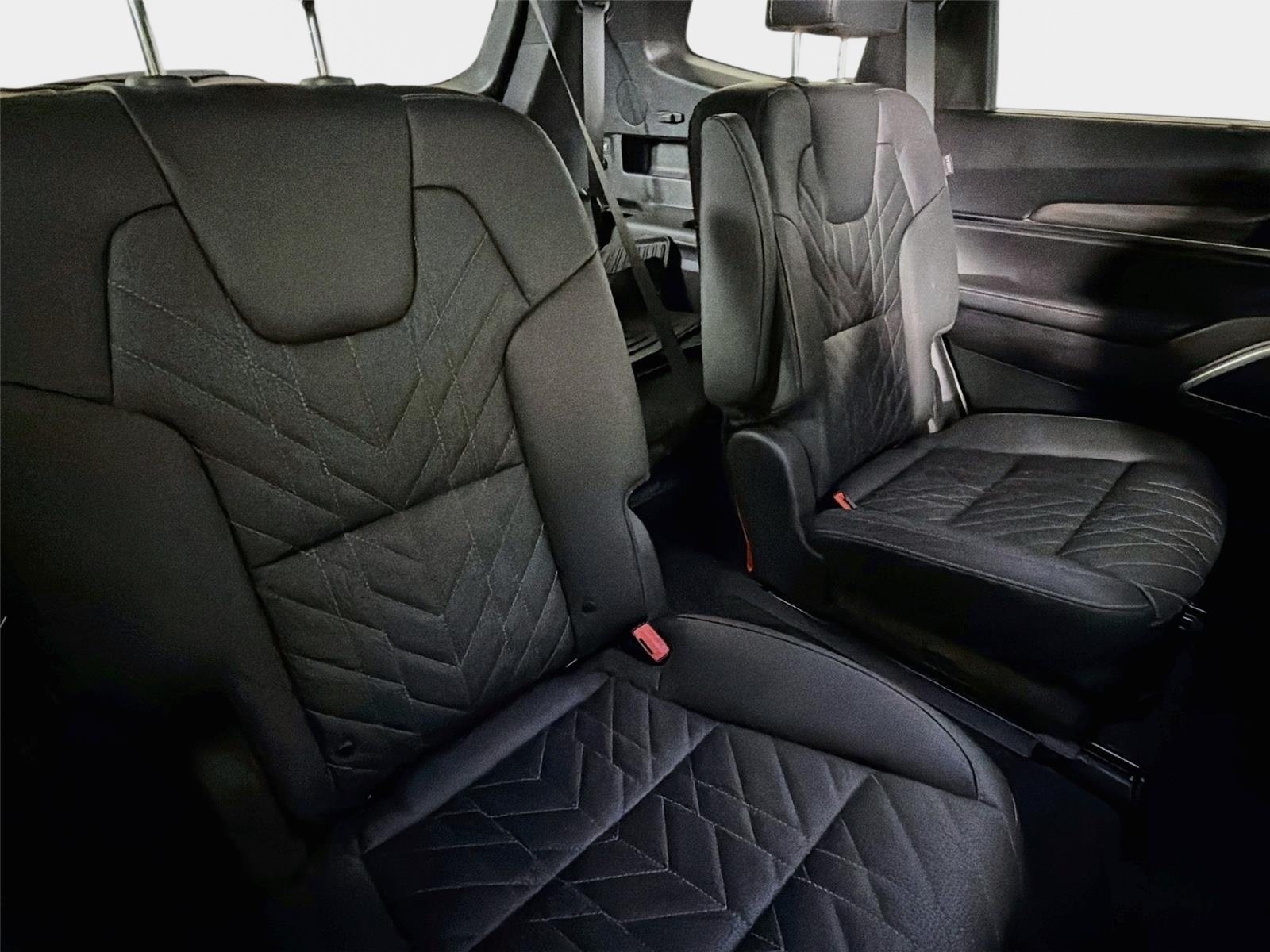 Used 2024 Ebony Black Kia EX X-Line image 27