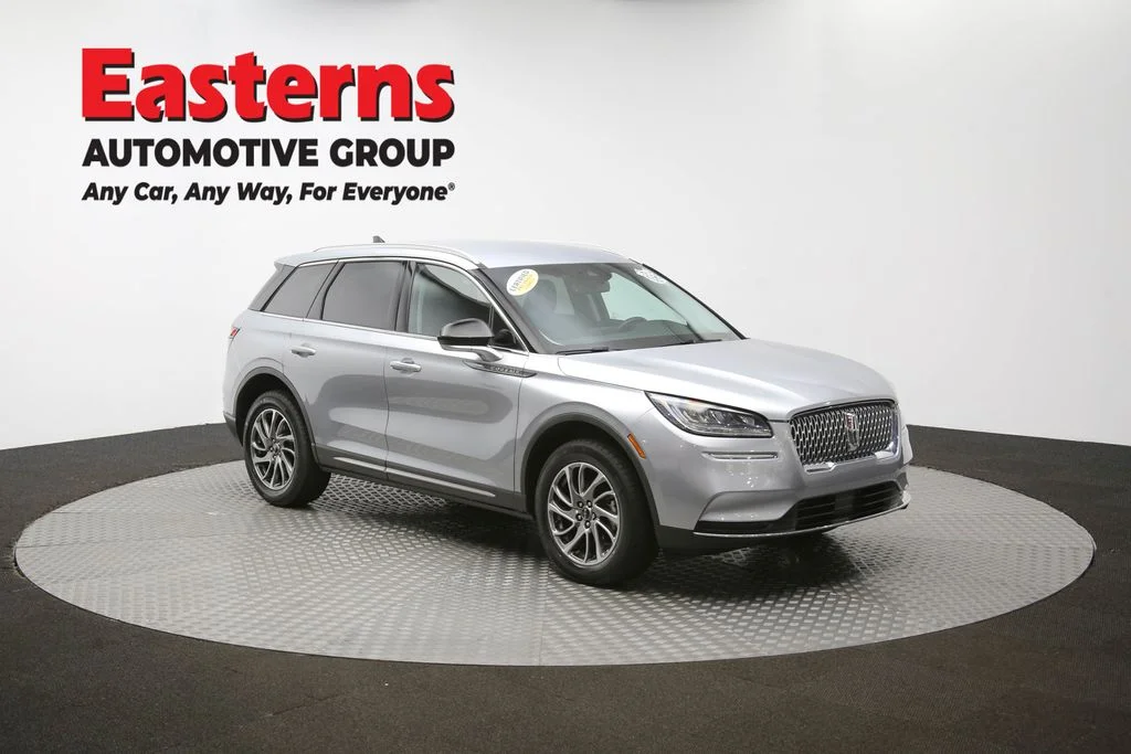 Used 2022 Silver Lincoln Standard image 49