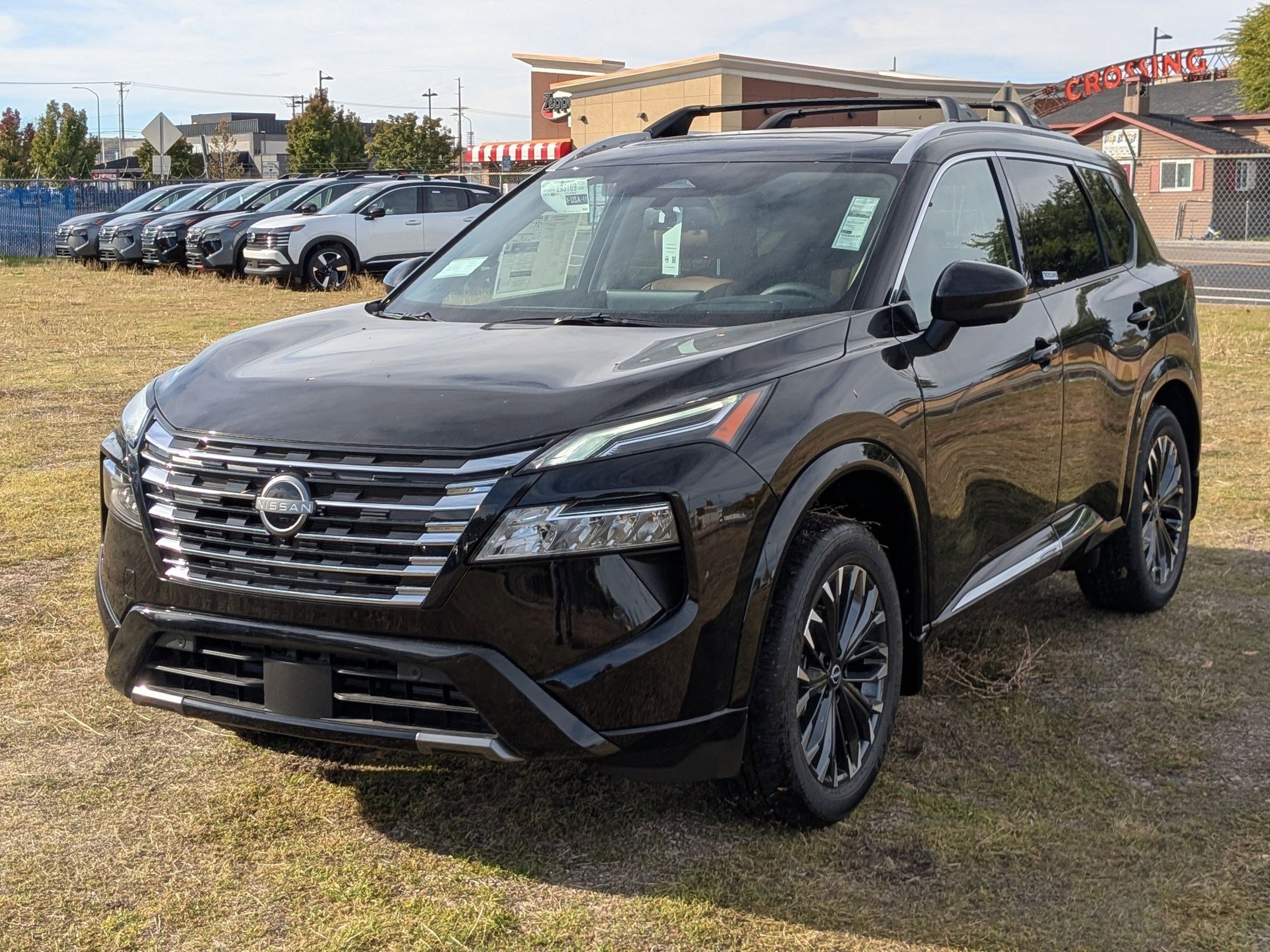 2026 Nissan Rogue Platinum - Photo 8