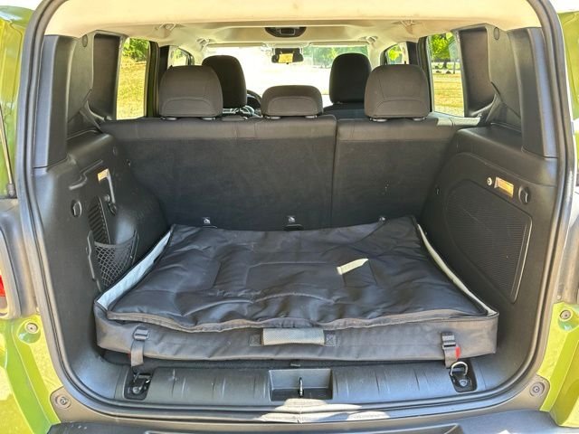 Used 2016 Jungle Green Jeep Latitude image 20