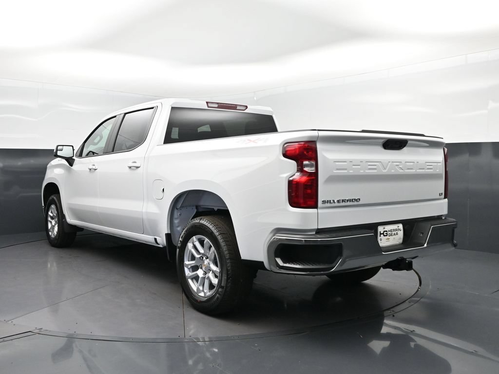New 2026 Summit White Chevrolet LT (2FL) image 5