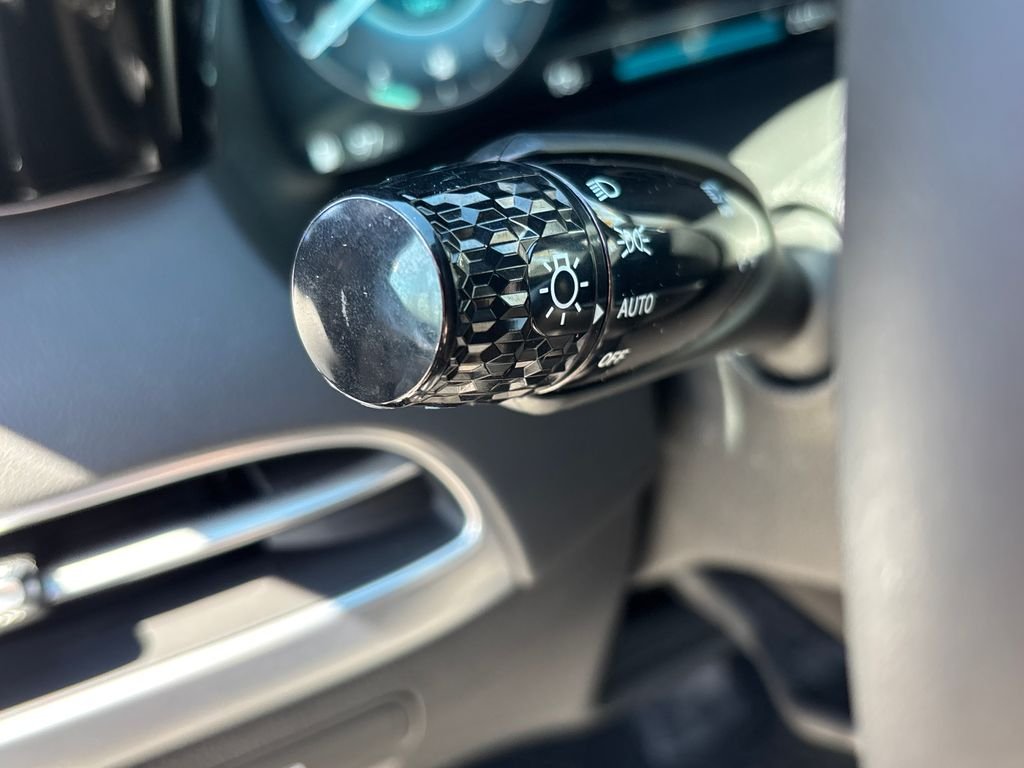 Used 2025 Black Hyundai Calligraphy image 32