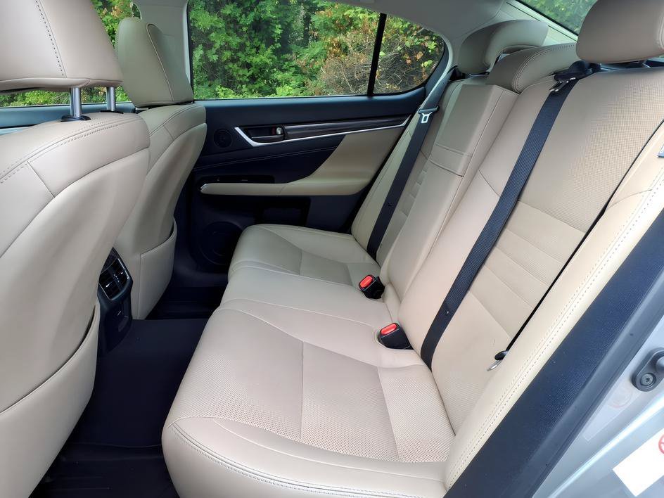 Used 2016 Atomic Silver Lexus 350 image 11