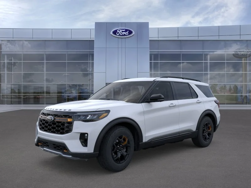 New 2026 Space White Metallic Ford Tremor® image 4