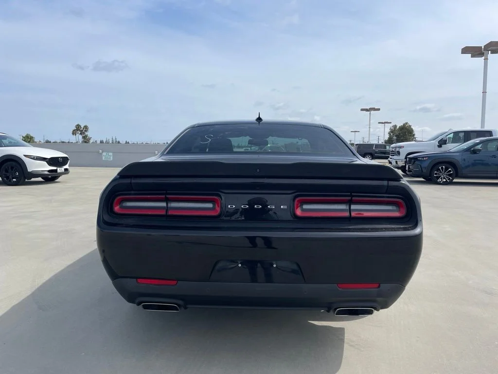 Used 2023 Pitch Black Clearcoat Dodge R/T Scat Pack image 3