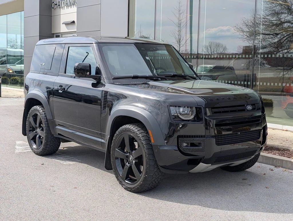 Used 2023 Black Land Rover V8 image 7