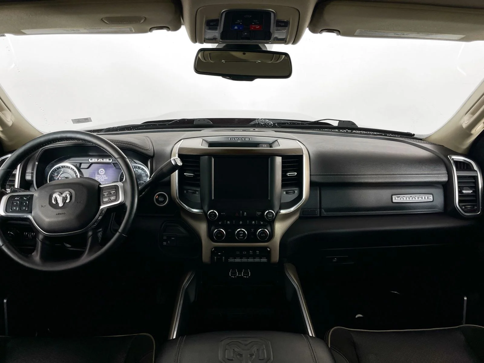 2022 RAM Ram 3500 Pickup Laramie - Photo 11
