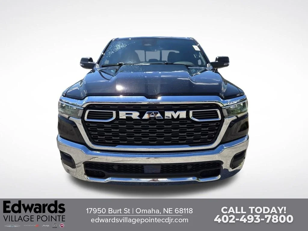 New 2026 Diamond Black Crystal Pearl-Coat Exterior Paint RAM Big Horn image 8