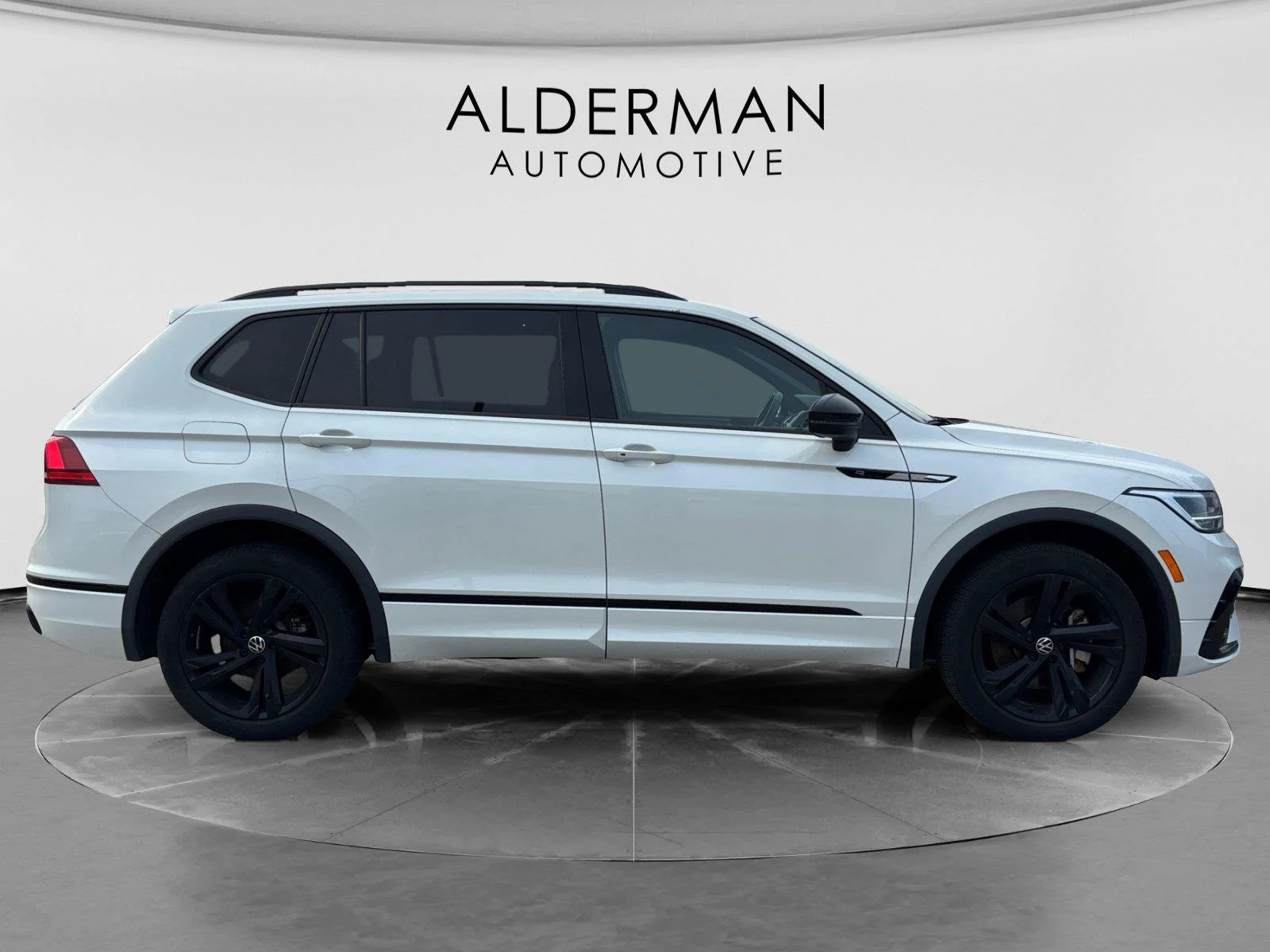 Used 2023 Opal White Pearl Volkswagen SE R-Line Black image 6