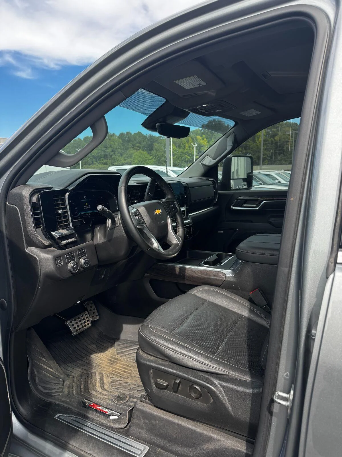 Used 2024 Sterling Gray Metallic Chevrolet LTZ image 19
