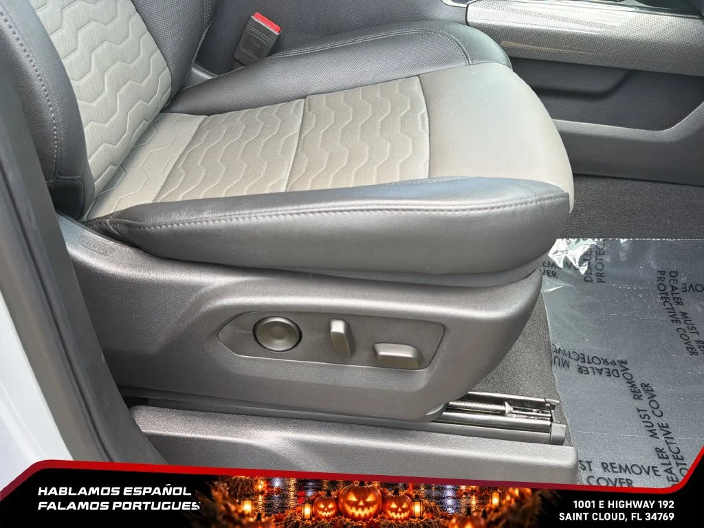 Used 2025 Slate Gray Metallic Chevrolet ZR2 image 34