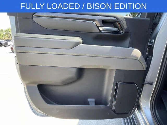 Used 2025 Gray Chevrolet ZR2 image 15