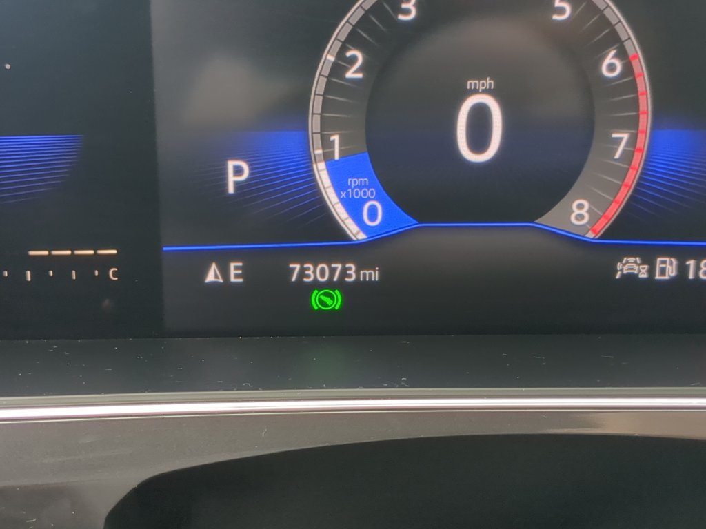 Certified Used 2022 Blue Volkswagen 2.0T SE image 32