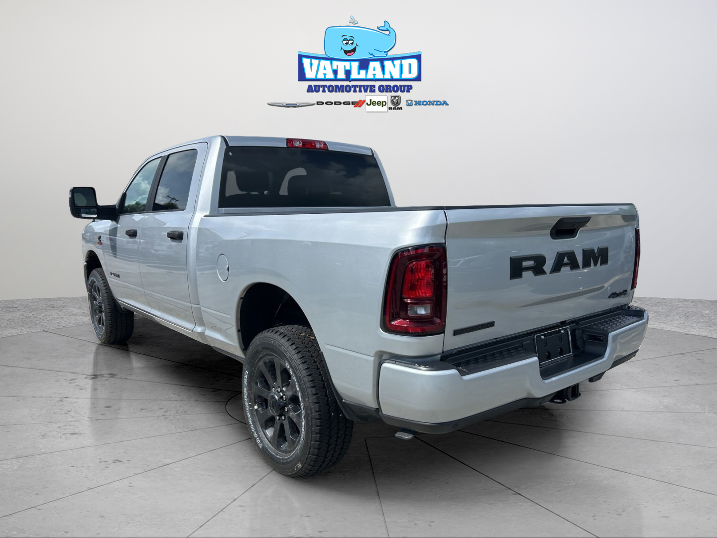 New 2026 Silver-Zynith Exterior Paint RAM Big Horn image 3