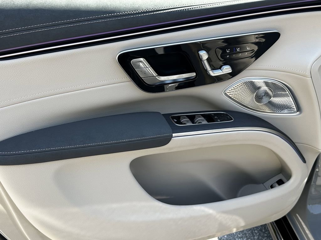 New 2026 MANUFAKTUR Alpine Grey Mercedes-Benz EQS 400 image 50