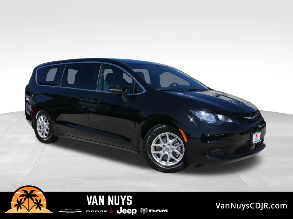 2025 Chrysler Voyager