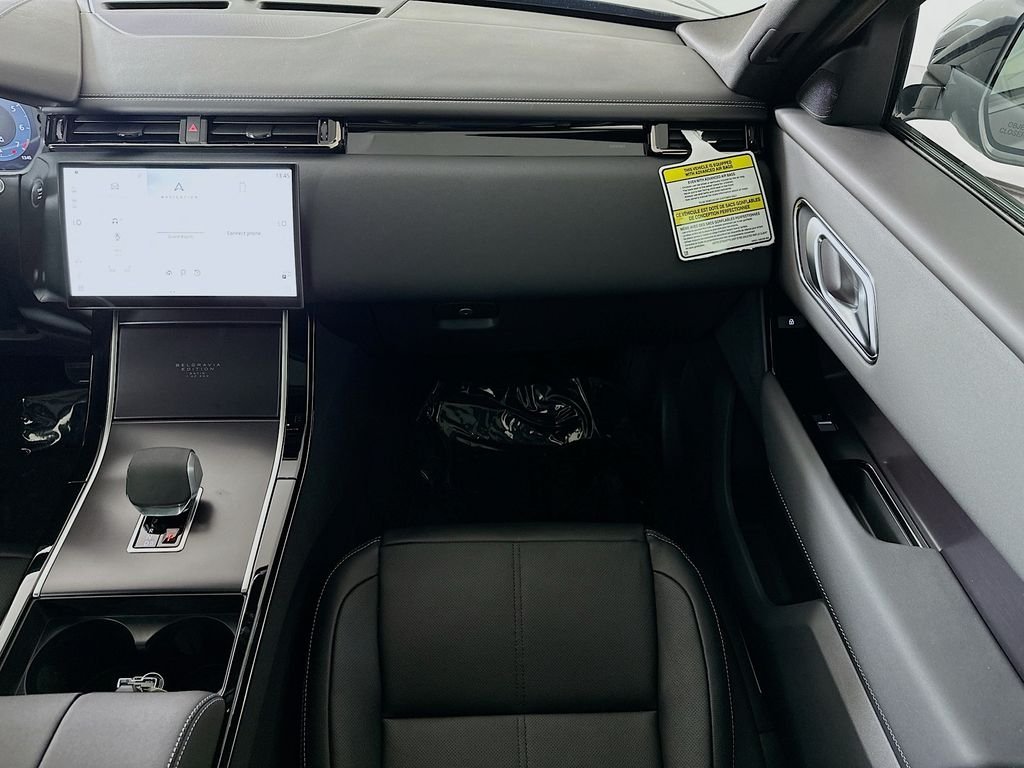 New 2026 Carpathian Grey LAND ROVER  image 27