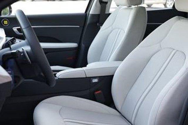 New 2026 Carbon Blue Hyundai SEL image 9