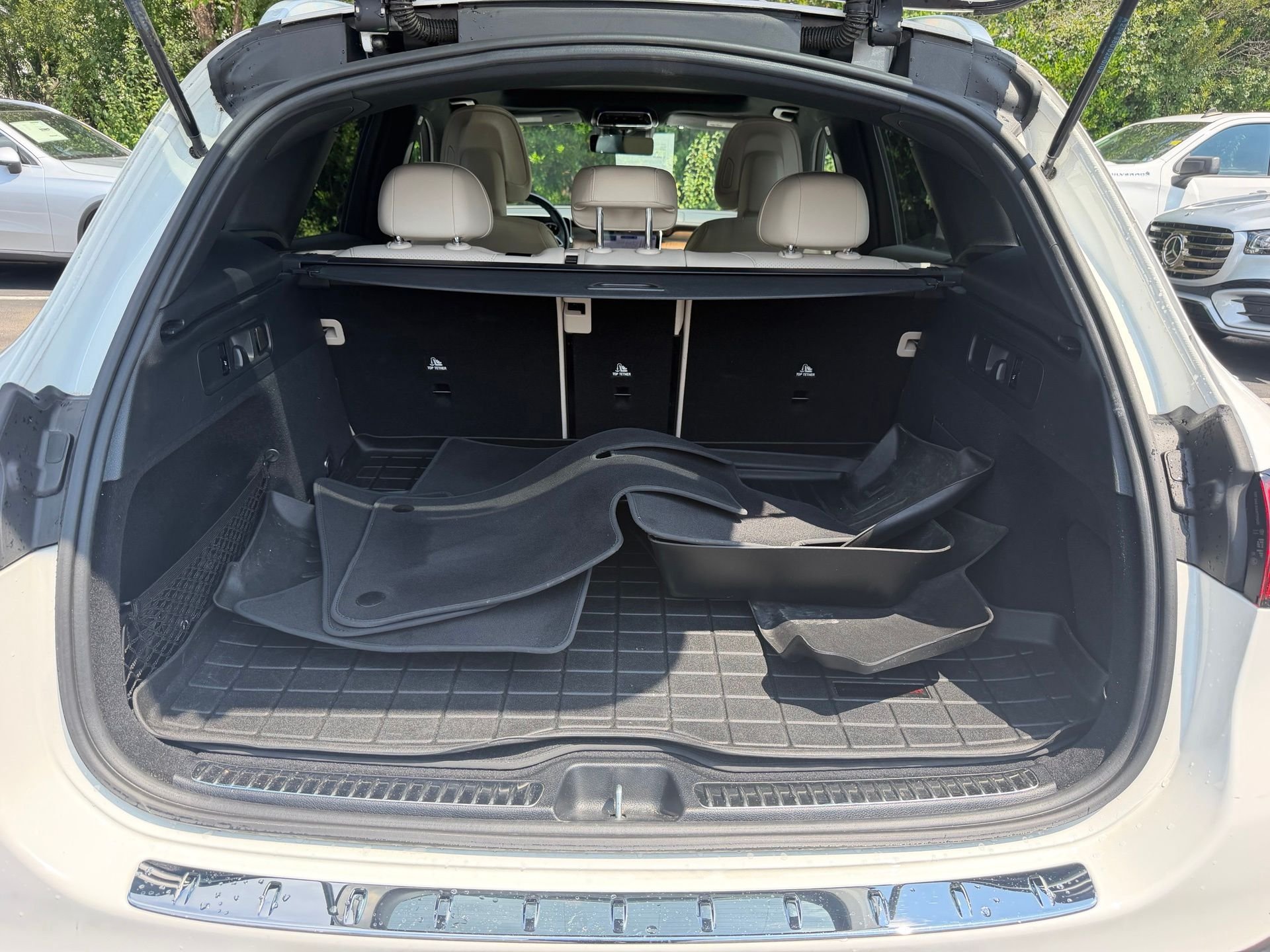 Certified Used 2023 White Mercedes-Benz GLC 300 image 27