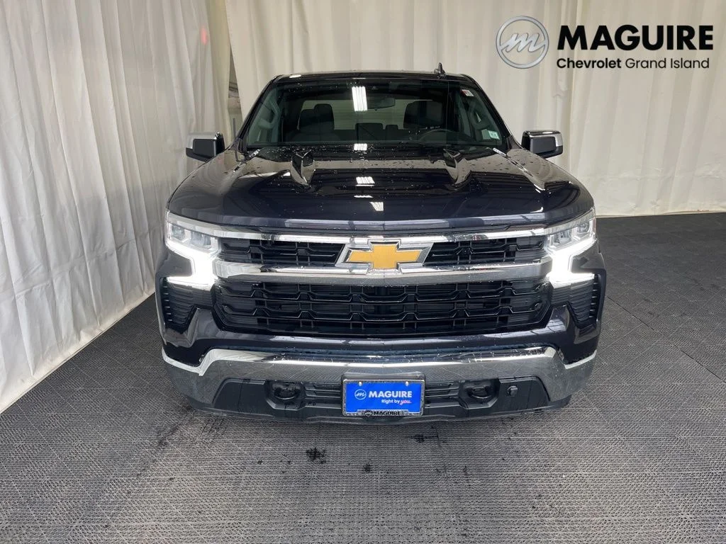 Used 2023 Ash Chevrolet LT image 28